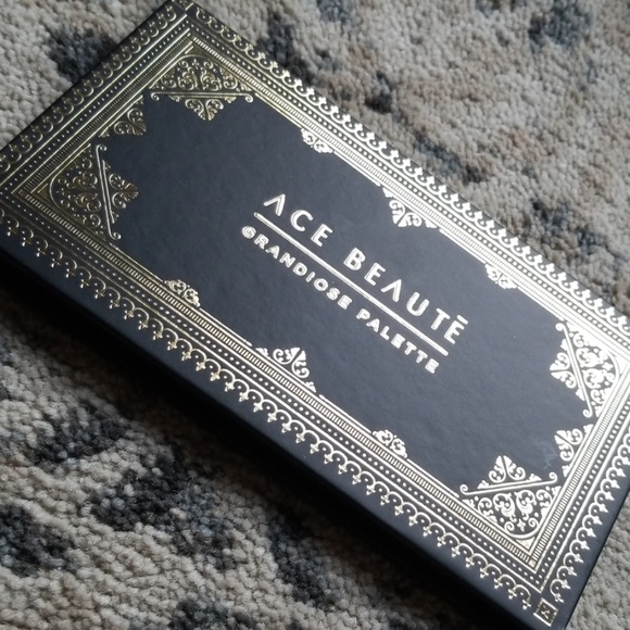Ace Beaute "Grandiose" Palette - Picture 7 of 7